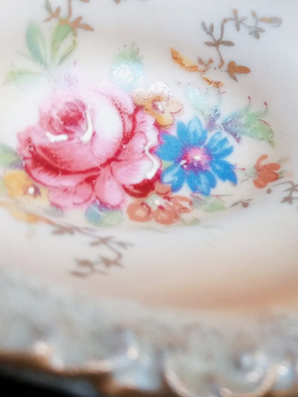 Rare Fine China Trinket Dish/Salt or Finger Bowl Floral Hand Painted Gold Trim - Picture 10 of 11